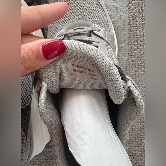 Michael Kors Zuma Snake Embossed Leather Trainer Sneakers Size9( NOT OUTLET ) - Picture 10 of 16